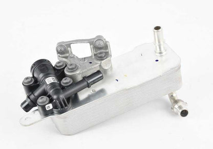 Fracteur d'huile de transmission OEM 17218514515 pour BMW F20, F21, F22, F23, G42, F30, F31, F34, F35, G20, G21, G28, F32, F33, F36, G22, G23, G26, F10, F11, G30, G31 , G32, G11, G12, F25, G01, F26, G02, F15, G05. BMW d'origine.