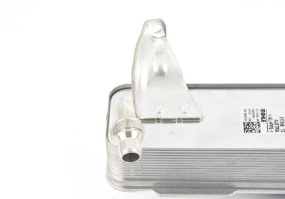 Fracteur d'huile de transmission OEM 17218514515 pour BMW F20, F21, F22, F23, G42, F30, F31, F34, F35, G20, G21, G28, F32, F33, F36, G22, G23, G26, F10, F11, G30, G31 , G32, G11, G12, F25, G01, F26, G02, F15, G05. BMW d'origine.