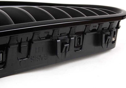 Grade dianteira M Performance OEM 51712165539 para BMW Série 5 (F10, F11). BMW originais.