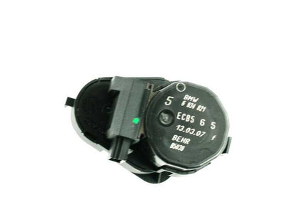 Actuador de climatizador OEM 64116934821 para BMW E46, E38, E83. Pieza original BMW.