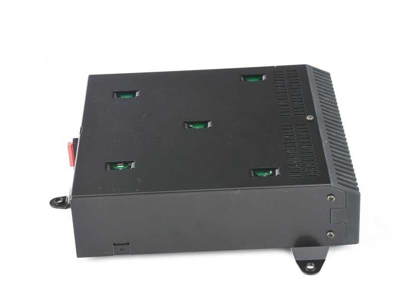 Amplificador de sonido OEM 65128350407 para BMW E34 y E32. Compatible con sistemas de sonido HiFi originales BMW. Pieza original BMW.