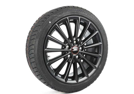 Rueda completa de invierno JCW Multi Spoke 505 negra mate 17" con neumático 205/45R17 88V OEM 36112461642 para MINI F55, F56, F57, F56 BEV… y más. Original MINI.