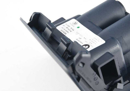 Cubierta soporte red divisoria delantera derecha OEM 51479493678 para BMW X7 G07, G07N. Color azul noche. Original BMW.
