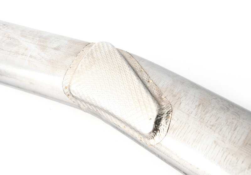 Silencioso intermedio OEM 18307854718 para BMW F87, F87N. Repuesto original BMW.