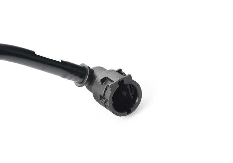 Tubo de purga superior del radiador OEM 17128740116 para BMW F30. Repuesto original BMW.