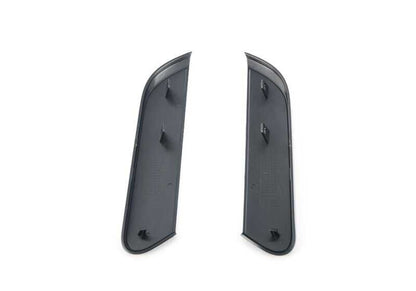 Moldura lateral Night Jack OEM 51135A1D9B4 para MINI F55 LCI, F56 LCI, F56 BEV LCI, F57 LCI. Original MINI.