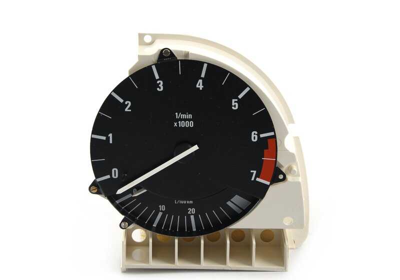 Tachometer mit Verbraucherindikator für die BMW 5 E28 -Serie, 6 E24 -Serie, 7 E23 (OEM 621377603). Original BMW.