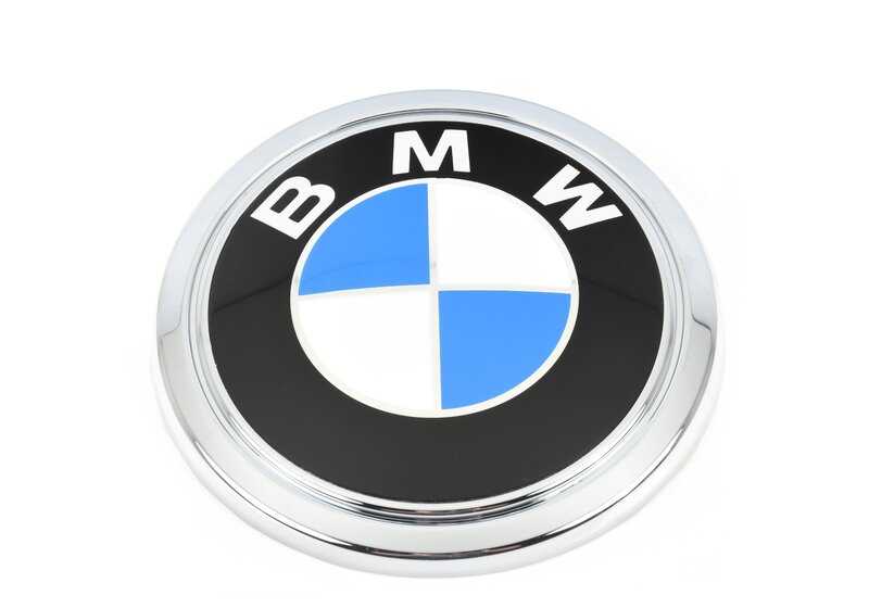 Placa insignia OEM 51147135356 para BMW Serie 7 E65, E66. Original BMW.