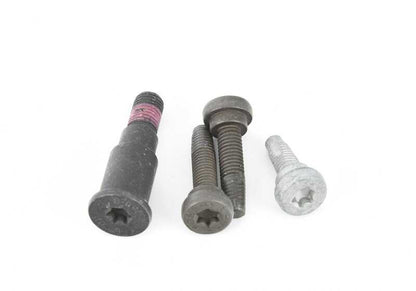 Juego de tornillos OEM 52107269525 para BMW F07, F10, F11, F01, F02, F04. Compatibles con estructura de asiento delantero. Original BMW.