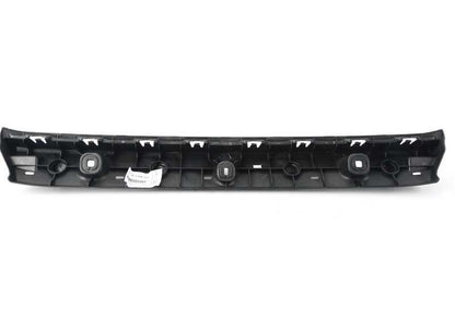 Rear center guide for BMW G22, G23, G82, G83 (OEM 51127490723). Original BMW