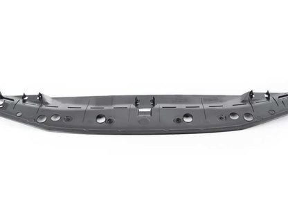 Sellado frontal para BMW Serie 4 G22, G23, G26 (OEM 51767486827). Original BMW
