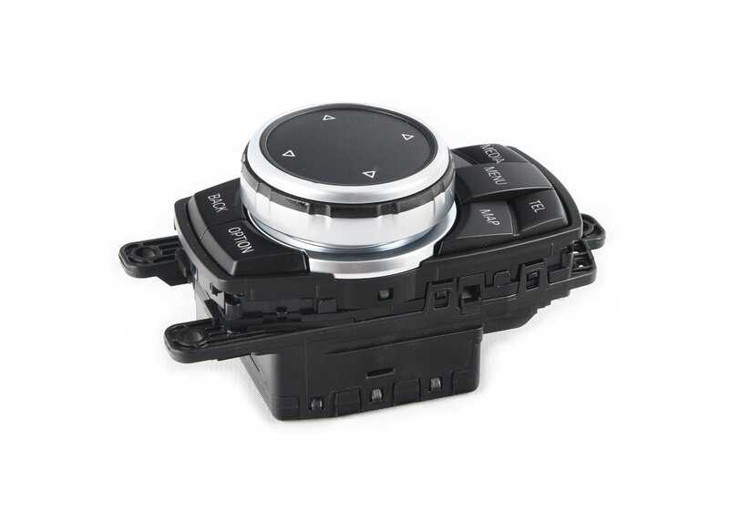 BMW Controller 1 F20, F21, Série 2 F22, F23, Série 3 F30, F31, F34, 4 F32 Series, F33, F36, 5 F07 Série, F10, F11, F18N, Série 7 F01N, F02N, I01, I12, X1 F48, X3 F25, X4 F26, X5 F15, X6 F16 (OEM 65829350724). BMW original