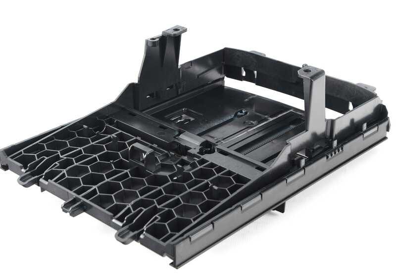 Marco compartimento central OEM 51169330629 para BMW F90, F90N, G30, G30N, G31, G31N, G38, G38N, G32, G32N. Recambio original BMW.