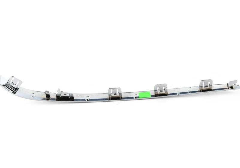 Moldura trasera derecha OEM 51127478360 para BMW Serie 7 {G11, G12}. Original BMW.