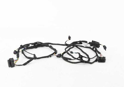 Cableado delantero parachoques OEM 61129855713 para BMW G22 420d, 420d xDrive, 420i, 420i xDrive. Original BMW.