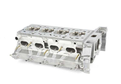 Cylinder head with support rails for BMW E30, E36 (OEM 11121739913). Original BMW