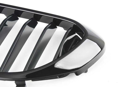 Parrilla delantera izquierda M Performance negra brillo OEM 51719626587 para BMW Serie 5 G30 (modelos 518d, 520d). Original BMW.