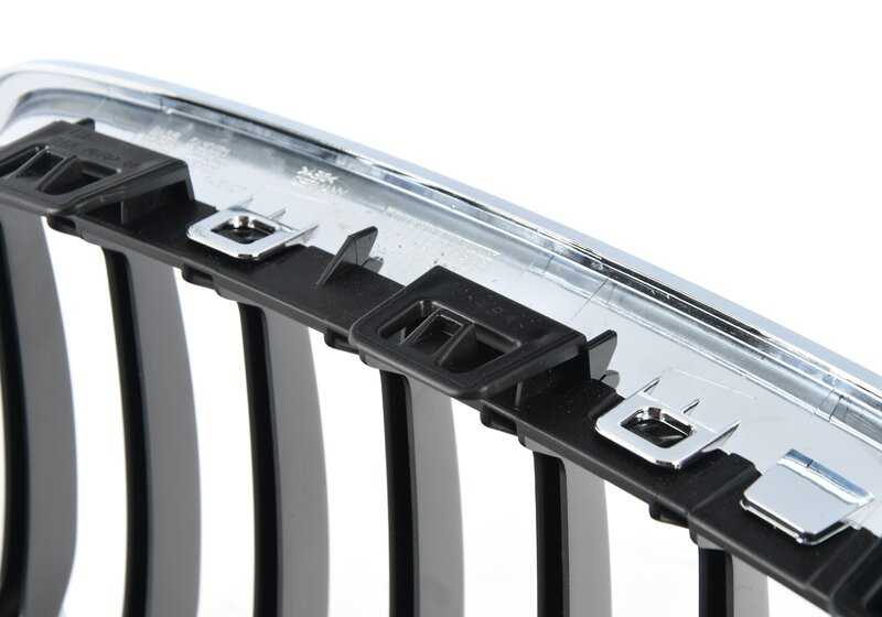 Rejilla embellecedora frontal izquierda OEM 51135A3D025 para BMW F32, F33, F36. Original BMW.