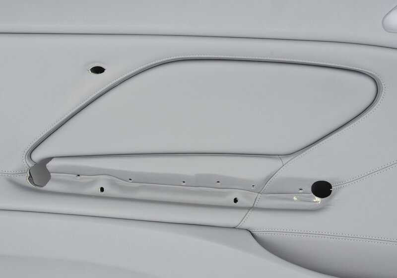 Pannello interno Colore della porta sinistra OEM 51417894463 per BMW E46 M3 {BL91, BL92, BL93, BR91, BR92, BR93}. BMW originale.