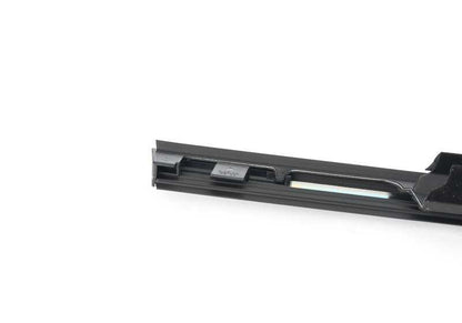 Junta exterior puerta delantera izquierda OEM 51337473259 para MINI F54 {Cooper JZ31, JZ32, LN31, LN32, LN41, LN42, LN61, LV31, LV32, XJ31}. Original MINI.