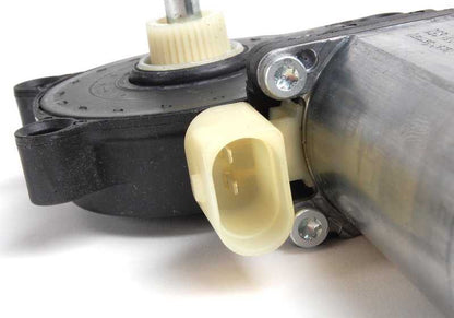 Accionamiento del elevalunas delantero derecho para BMW E53 (OEM 67628381020). Original BMW