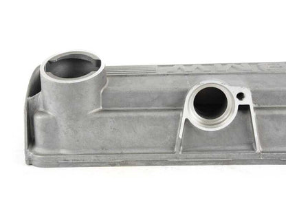 OEM Colata Tampa 11122241639 para BMW E30 324D/TD, E28 524TD. BMW original.