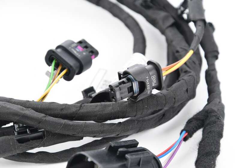 Kabelado del parachoques delantero para BMW Serie 3 G20, G21, G28 (OEM 61128717378). Original BMW