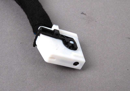 Cable adaptador OEM 61128381219 para BMW E38. Original BMW.