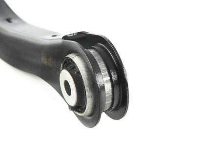 Left rear suspension arm with Silentblock OEM 33308091187 for BMW XM (G09), x5 m (F95), x6 m (F96). Compatible with 2023-2028 models. Original BMW piece.