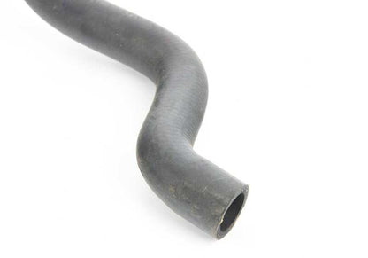 Tubo de retorno OEM 11532243658 para BMW E34. Original BMW.