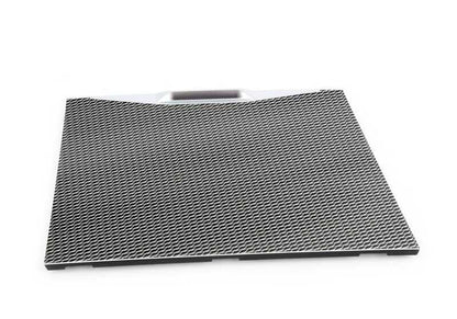 PARACASA CATAGEM TETRAGON OEM 51165A0F072 para BMW G20, G21, G28, G42, G80, G22, G23, G26, G82, G83. Peça original da BMW.