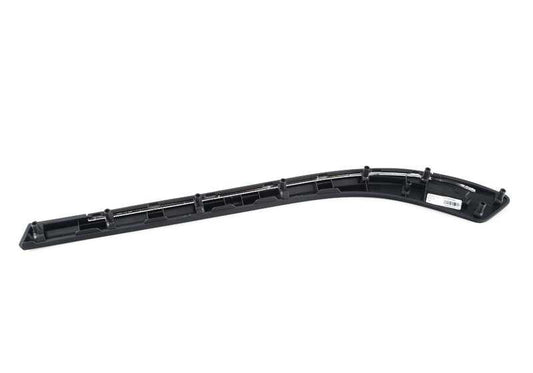 Moldura trasera izquierda negra OEM 51437389777 para BMW F32, F33, F82. Original BMW.