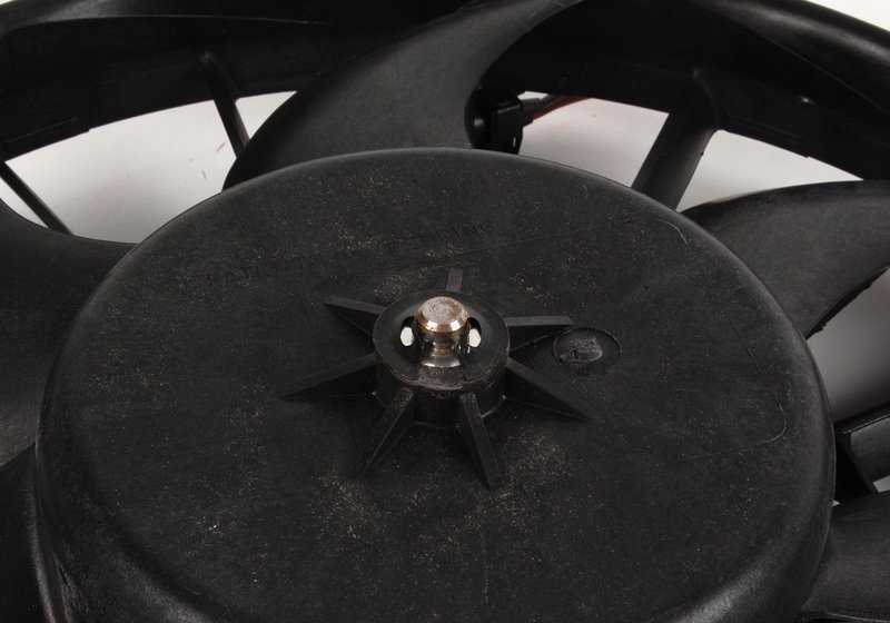 Ventilador del climatizador OEM 64541381633 para BMW E30. Pieza original BMW.