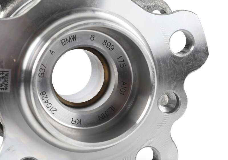 Radbuchse mit Lager für BMW F70, G42, U06, G20, G21, G28, G22, G23, G26, G30, G31, G38, G60, G61, G68, G32, G11, G12, G14, G15, G16, U11, U11, u11, u11 U12, U10, G01, G45, G02, G29, U25 (OEM 33406899175). Original BMW