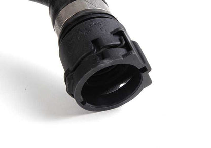 Manguera de refrigerante OEM 17127508038 para BMW Serie 7 {E65, E66}. Repuesto original BMW.