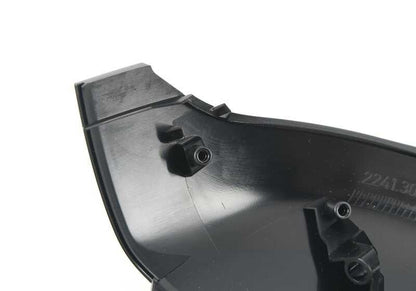 Parte inferior de la carcasa izquierda para BMW G42, G87, G20, G21, G28, G80, G81, G22, G23, G26, G82, G83 (OEM 51167498203). Original BMW.