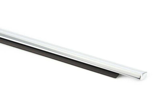 Cubierta pozo exterior derecho OEM 51348194774 para BMW Serie 3 E46 316i, 318i, 320d... y más. Original BMW.