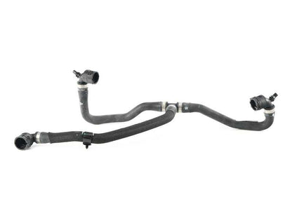 Manguera intercooler OEM 17128071764 para BMW X5 F95 y X6 F96. Conducción del aire de carga al sistema de refrigeración. Pieza original BMW.