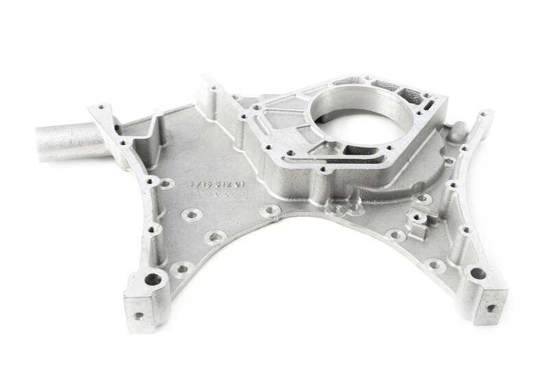 Cárter de distribución inferior OEM 11141715513 para BMW E31, E32. Original BMW.