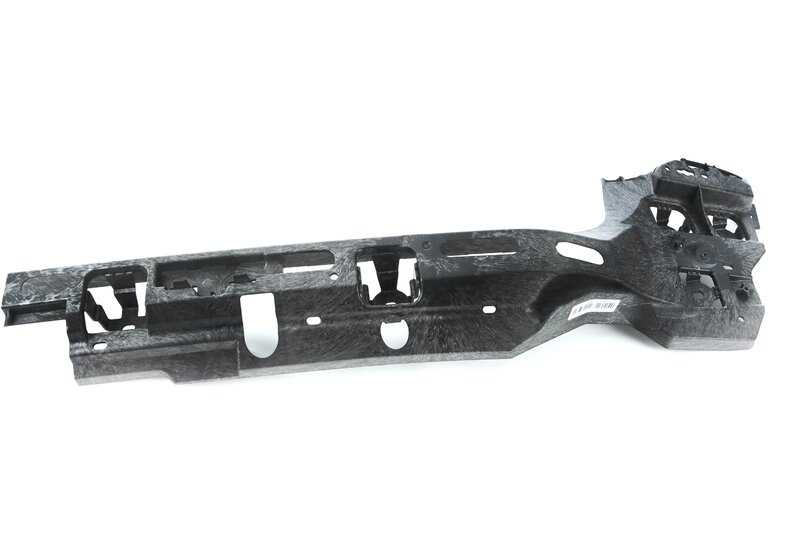 Soporte del parachoques medio trasero derecho para BMW G80, G80N (OEM 51128074698). Original BMW.