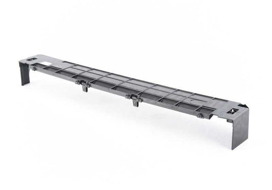 Cubierta inferior del radiador OEM 17118697887 para BMW X5 (G05, G05N), X6 (G06, G06N) y X7 (G07, G07N). Pieza original BMW.