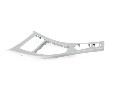 Embellecedor consola central delantera titan II OEM 51167118027 para BMW E93 y E93N. Original BMW.