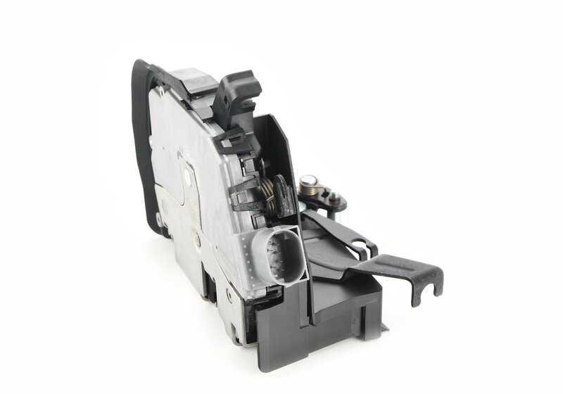 Trava rotativa com atuador, à esquerda para a BMW 3 E46 Series (OEM 51217011249). BMW original