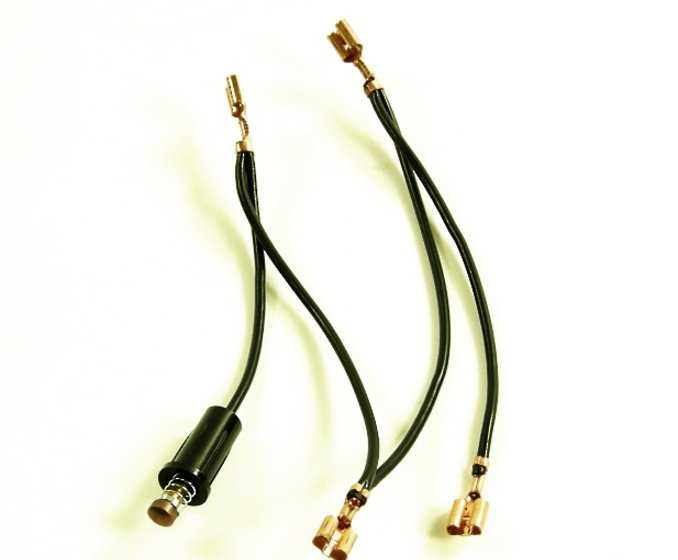 Escobillo de volante OEM 32331112031 para BMW 1502, 1602, 1802 (1967-1977). Original BMW.