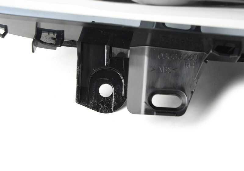Piloto trasero derecho OEM 63219477160 para MINI F60 (Countryman). Compatible con todos los modelos F60. Repuesto original MINI.
