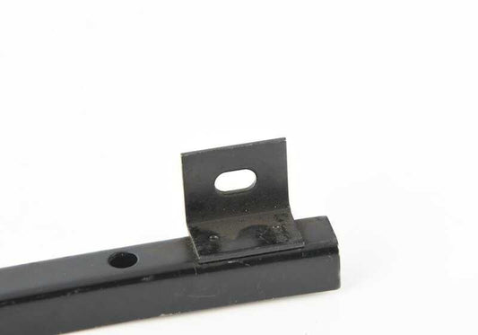 Guía delantera izquierda OEM 51321849207 para BMW E23. Original BMW.