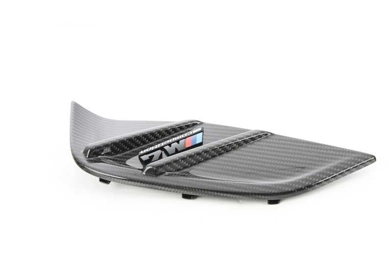 M Performance moldura entrada de aire aleta para BMW G82, G83. Original BMW.
