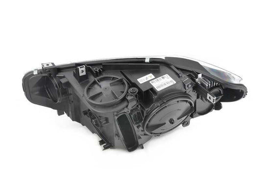 BI-Xenon Faro Right for BMW 3 F80 Series, F80N Series 4 F32, F33, F36, F82, F83 (OEM 63117377854). BMW original