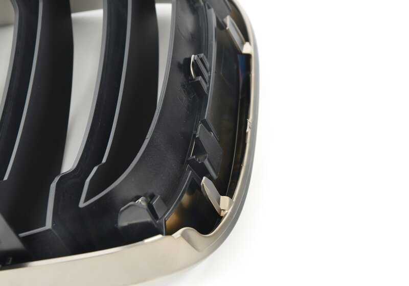 Rejilla embellecedora delantera derecha OEM 51137464934 para BMW X3 G01 y X4 G02. Original BMW.