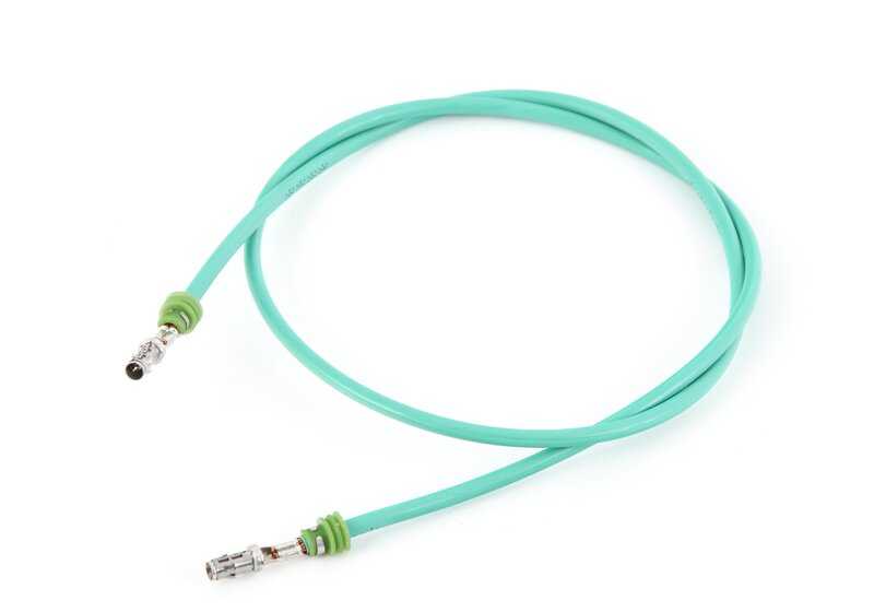 Round connector with OEM cable 61132471442 for BMW E30, E36, E46, E81, E82, E87, E88, F20, F21, F30, F31, F32, F34, F35, F10, F11, G20, G30, G31, G32, G11, G12, G12, G05, G05, G06 and more. Original BMW.
